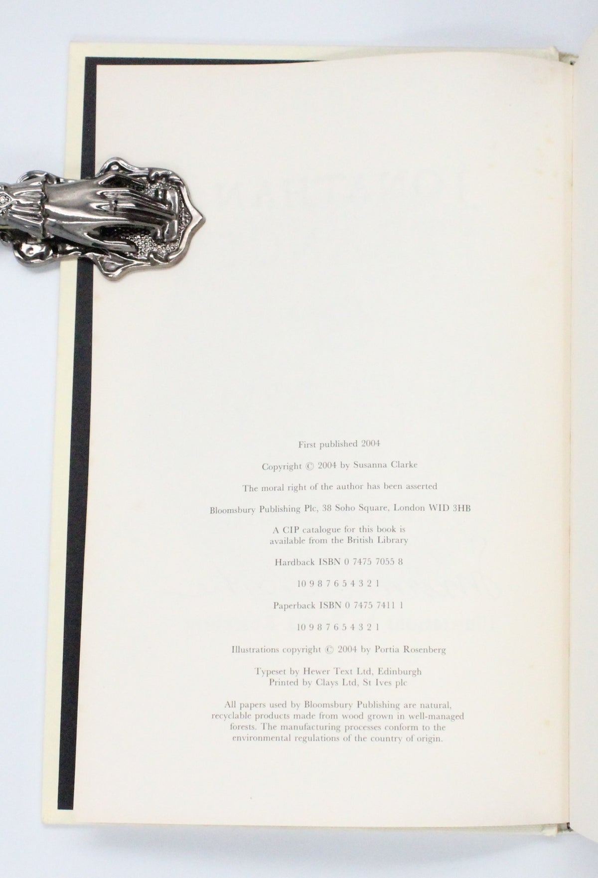 2004 Jonathan Strange and Mr Norrell by Susanna Clarke