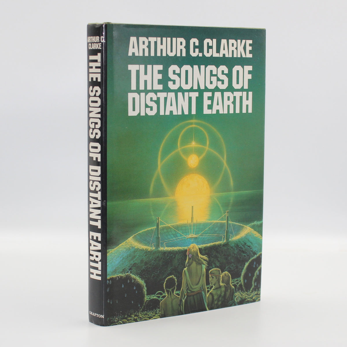 1986 The Songs of Distant Earth by Arthur C. Clarke