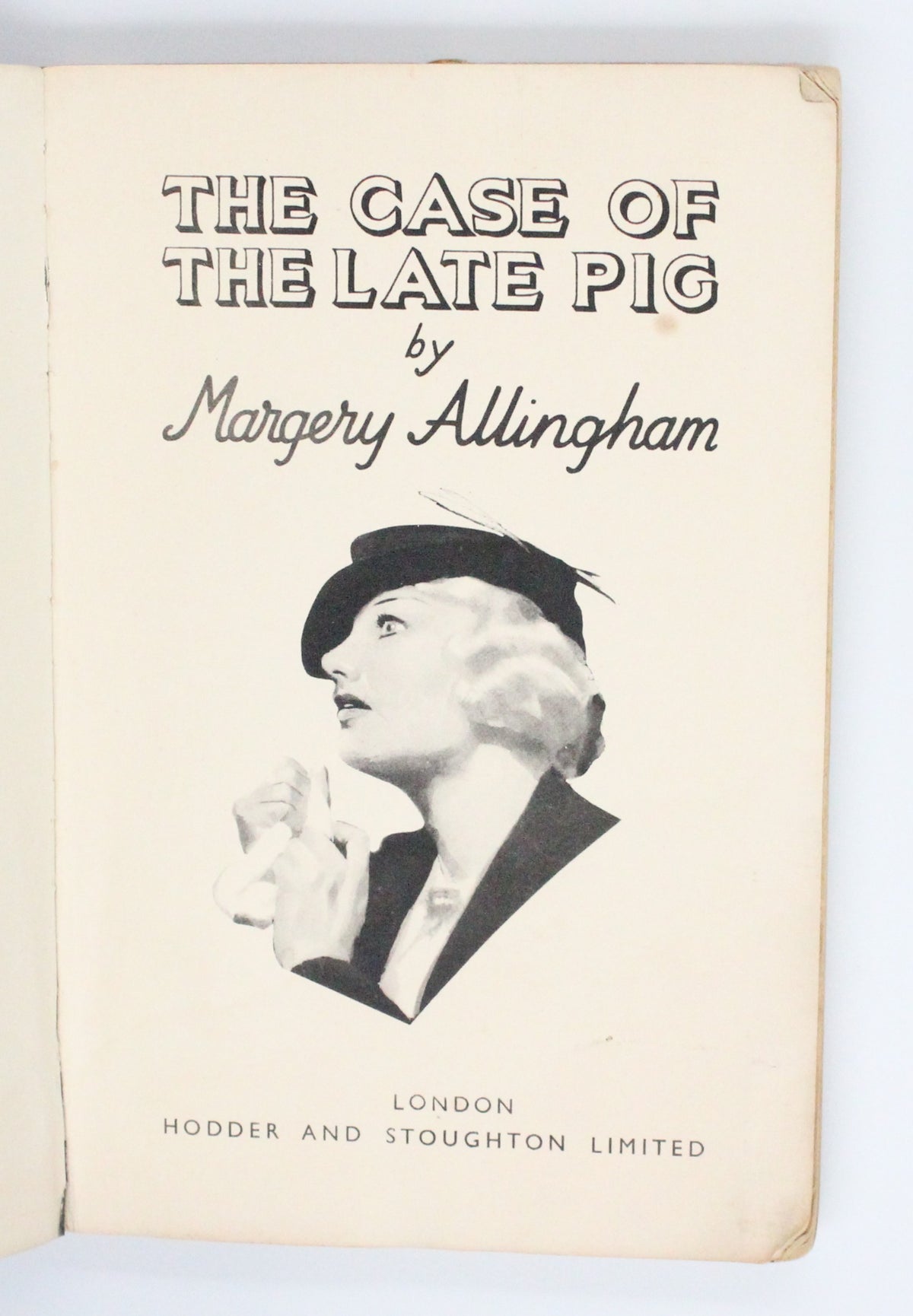 1937 The Case of The Late Pig by Margery Allingham