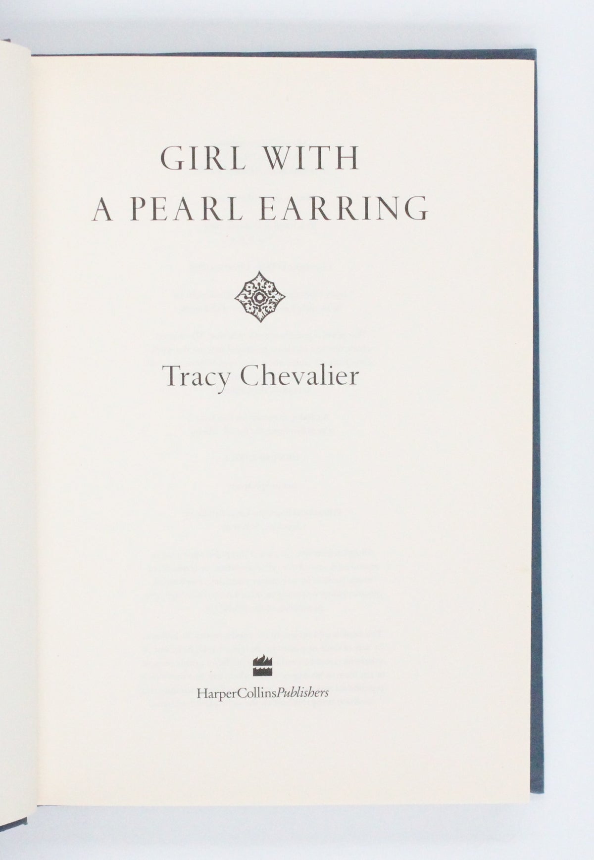 2005 Girl With a Pearl Earring by Tracy Chevalier